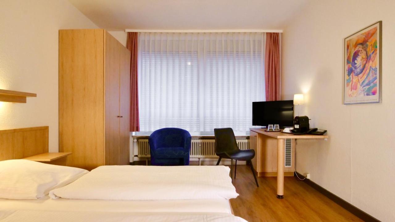 Hotel Pegasus Мюнхен Экстерьер фото