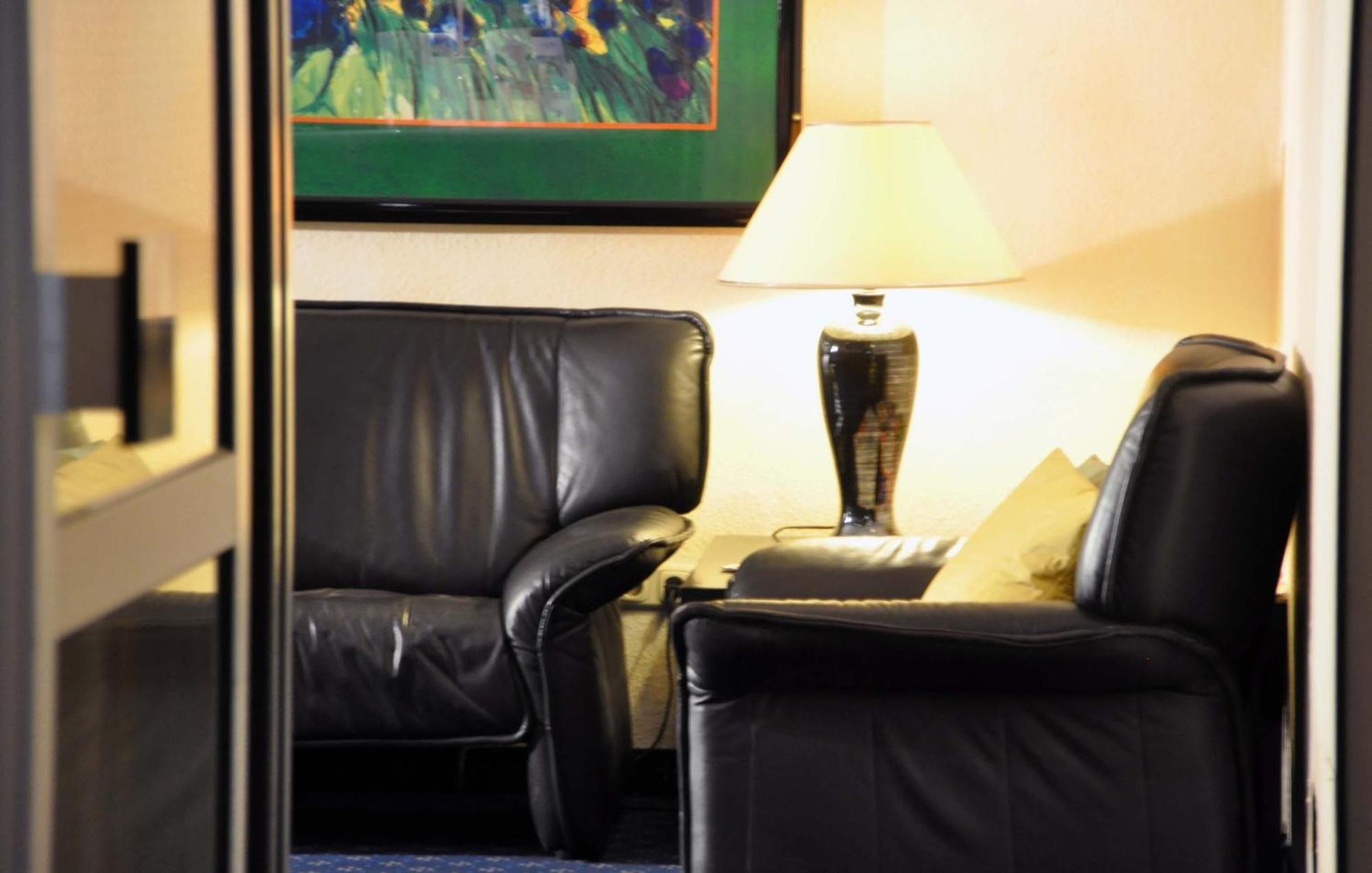 Hotel Pegasus Мюнхен Экстерьер фото