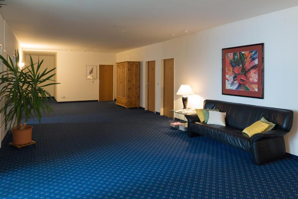 Hotel Pegasus Мюнхен Экстерьер фото